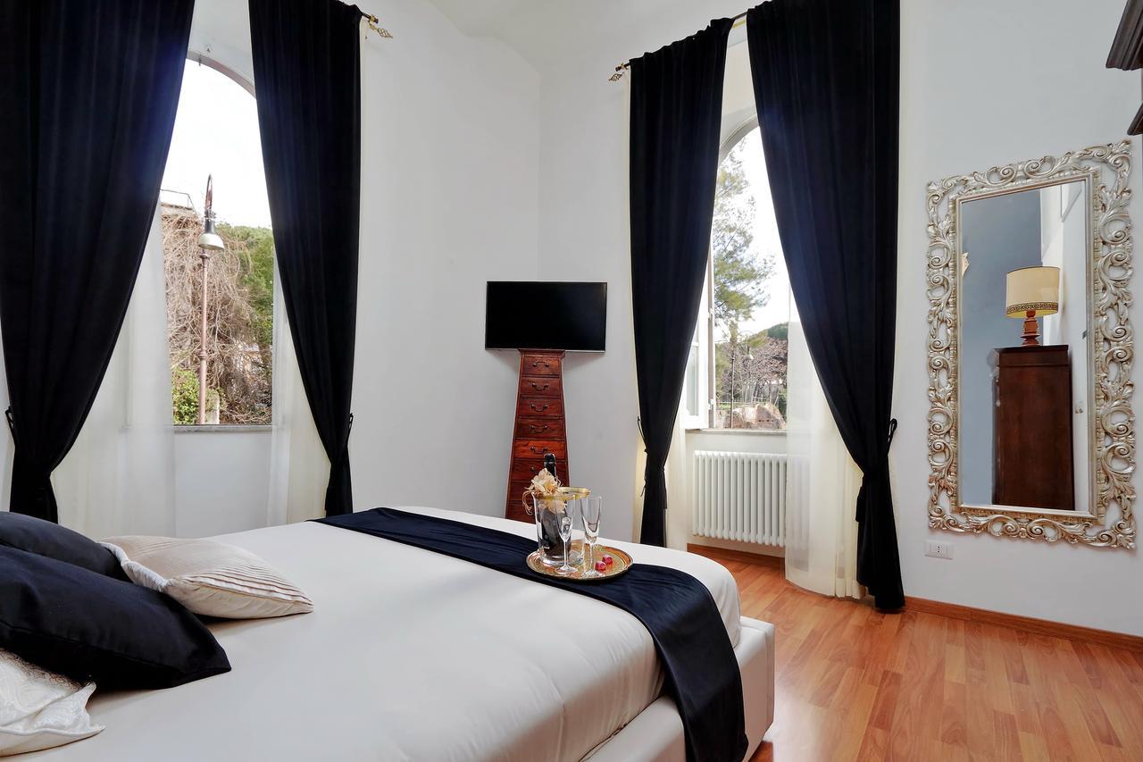 Dolce Casa Colosseo Рим Экстерьер фото