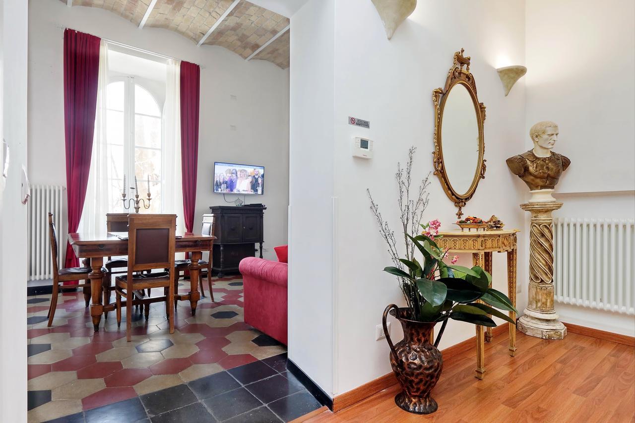 Dolce Casa Colosseo Рим Экстерьер фото